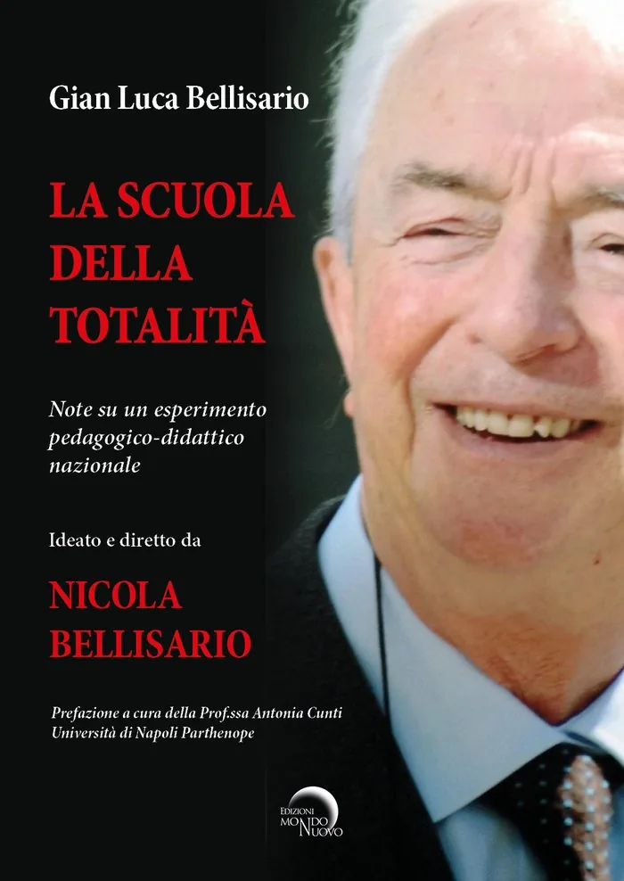 Copertina La Scuola della Totalit&agrave;