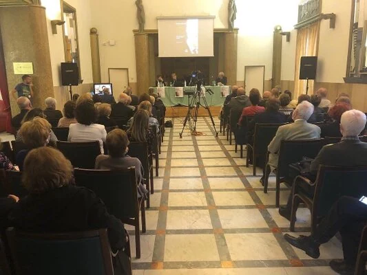 La Casa di Conversazione Benito Lanci di Lanciano durante la presentazione de La Scuola della Totalità, 7 ottobre 2022