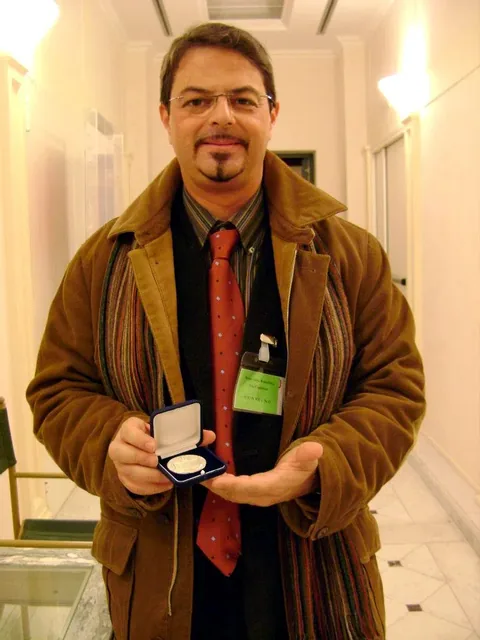 Medaglia d’oro al Senato della Repubblica per l’On. Prof. Nicola Bellisario